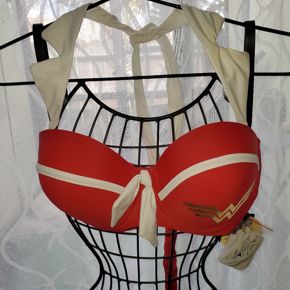 Wonder Woman Bikini